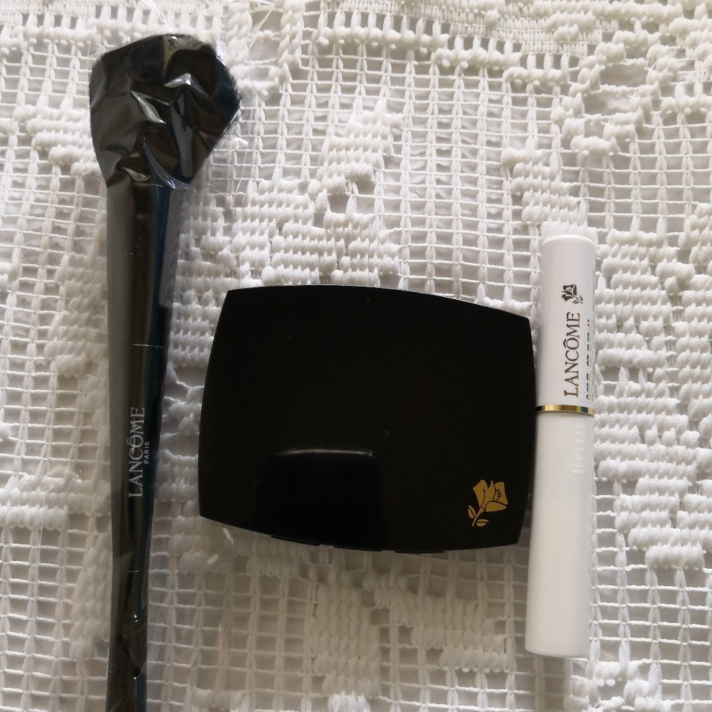 Lancome 3pc set blush/brush/mascara base